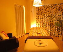 サロンドチャチャ 焼津店